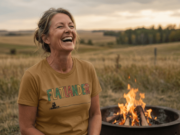 GBH00002-flatlander-mockup-t-shirt-canyon-drift Saskatchewan T-Shirt in Canyon Drift – saskatchewan design by Grey Barn Handwerk
