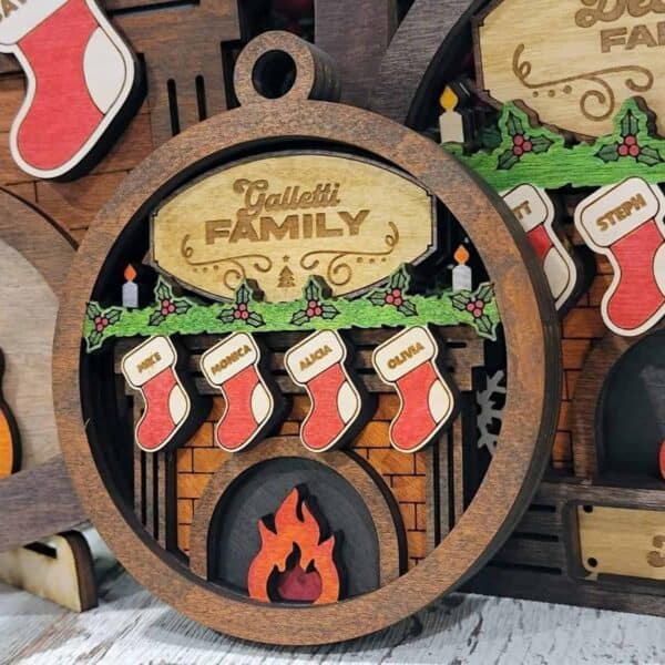 fireplace-family-ornament-stockings-square